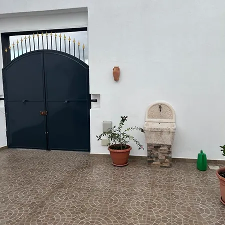 Villa Aries *