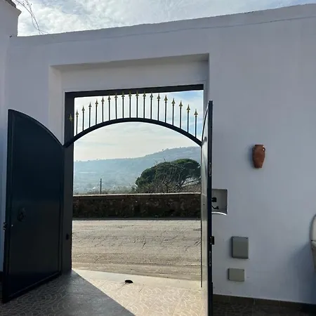 Villa Aries